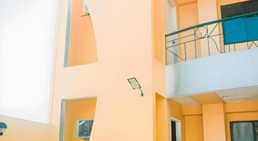 Country Village Hotel Кагаян-де-Оро Экстерьер фото